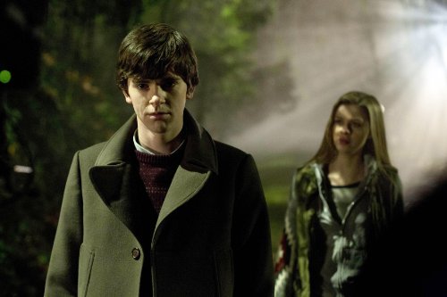 Bates Motel: Season One - www.Shopthatapp.com