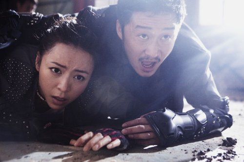 City Under Siege (Blu-ray/DVD Combo)