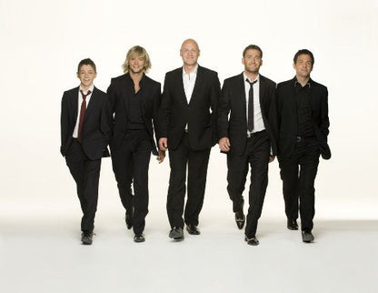 Celtic Thunder / It's Entertainment! - CD (Used) - www.Shopthatapp.com