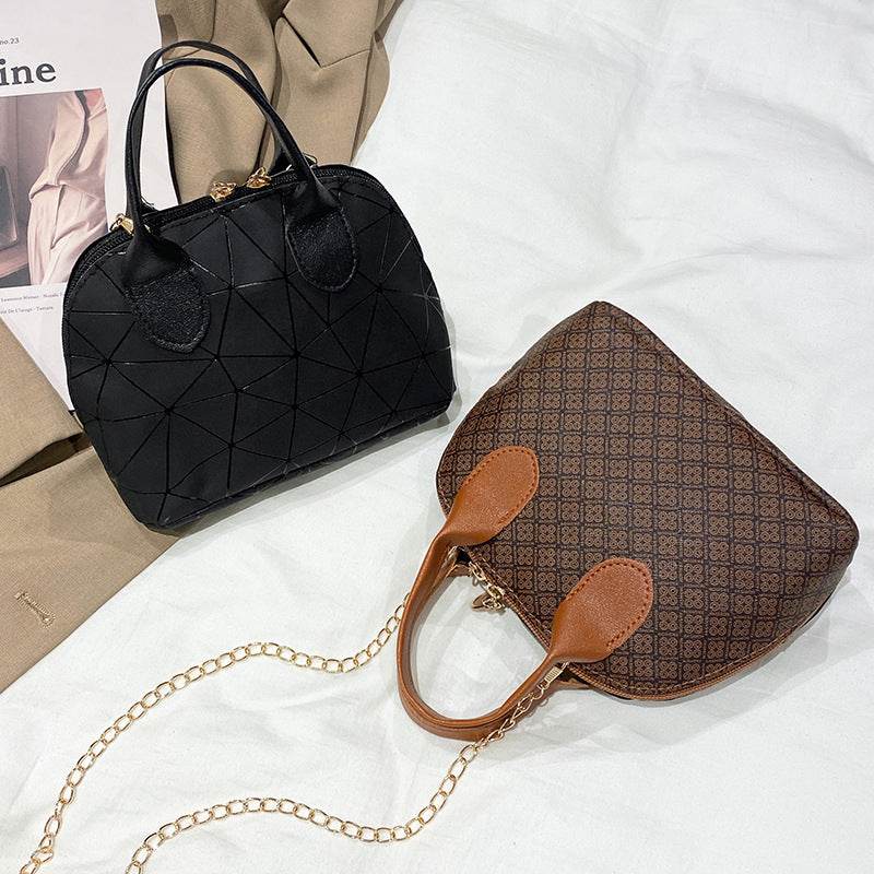 Women's Trendy Chain Bag Simple - www.Shopthatapp.com