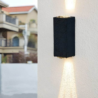 Indoor and Outdoor Garden Poolside Beam Light wall light fixture - www.Shopthatapp.com