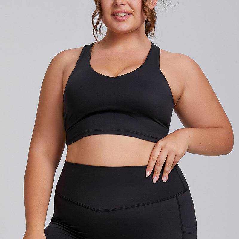 Plus Size Women Sports Workout Gym - Sleeveless Crop and Pant - www.Shopthatapp.com
