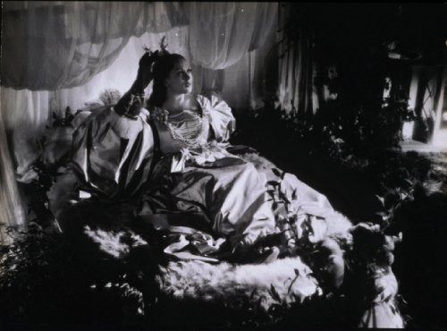 Beauty And The Beast (The Criterion Collection) - Blu-Ray - www.Shopthatapp.com