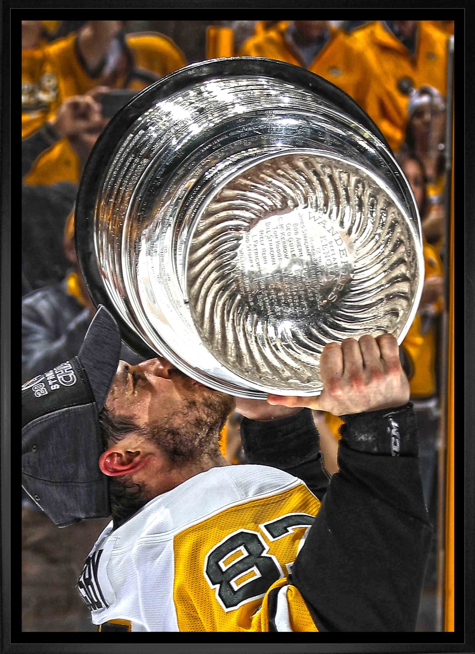 Sidney Crosby Pittsburgh Penguins Framed 20x29 Kissing Cup Canvas - www.Shopthatapp.com