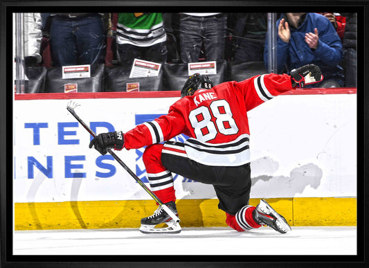 Patrick Kane Chicago Blackhawks Framed 20x29 Goal Celebration Canvas - www.Shopthatapp.com