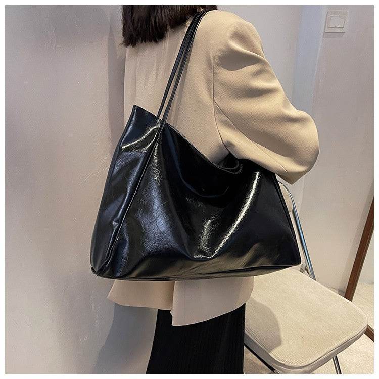 Women's Large Capacity Fashion Cattlehide Leather Shoulder Handbag - www.Shopthatapp.com