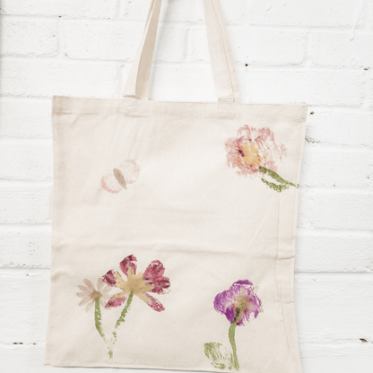 Peinture avec des pétales - Atelier de fleurs pressées