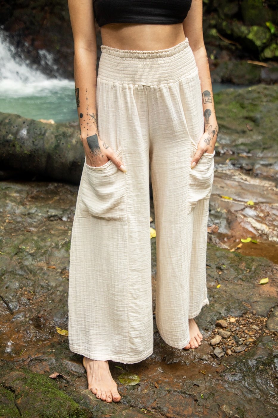 Relaxed Fit Flowing Lounge Pants - www.Shopthatapp.com