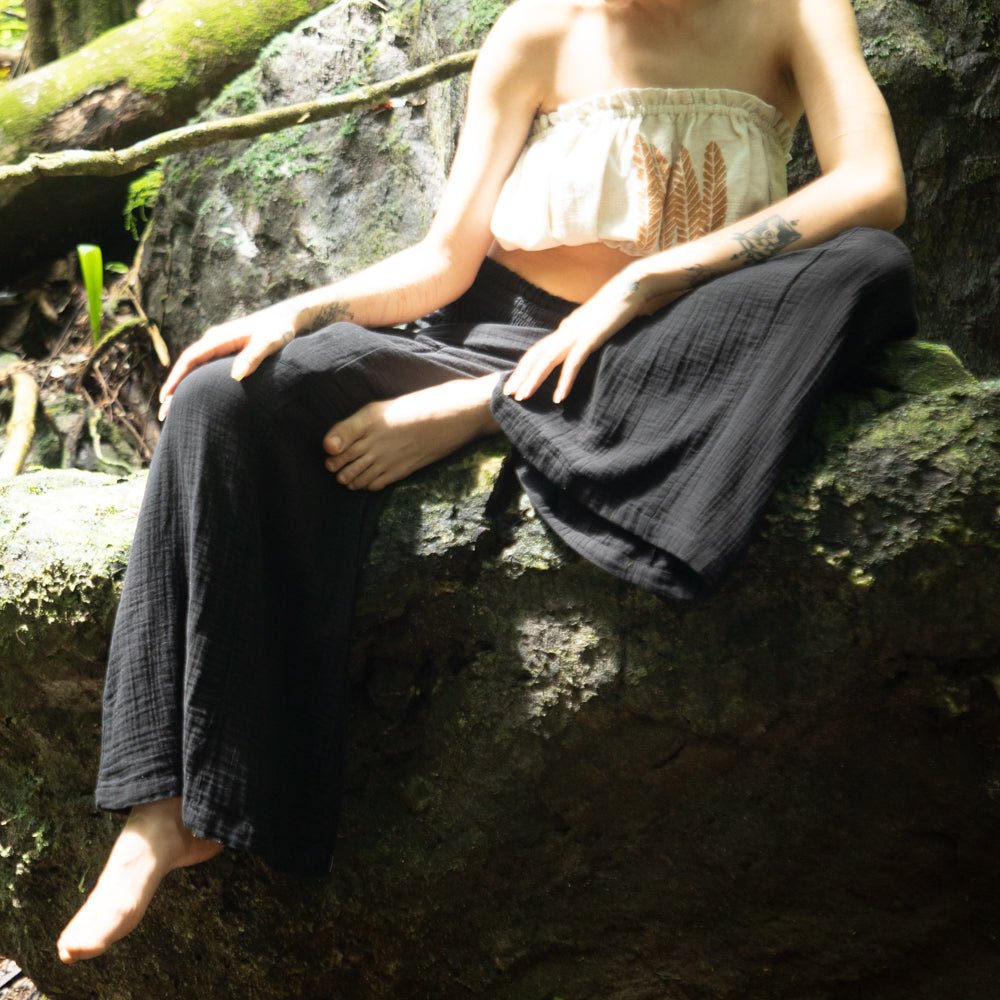 Relaxed Fit Flowing Lounge Pants - www.Shopthatapp.com