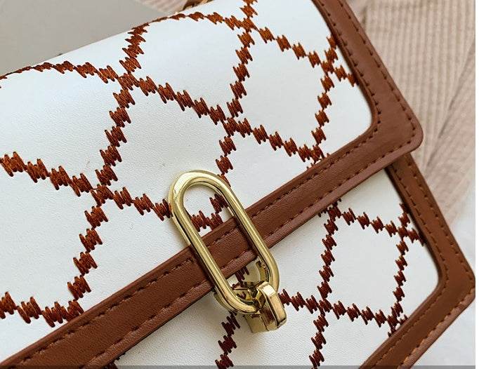 Women Shoulder Chain Mini Crossbody Square Bag - www.Shopthatapp.com