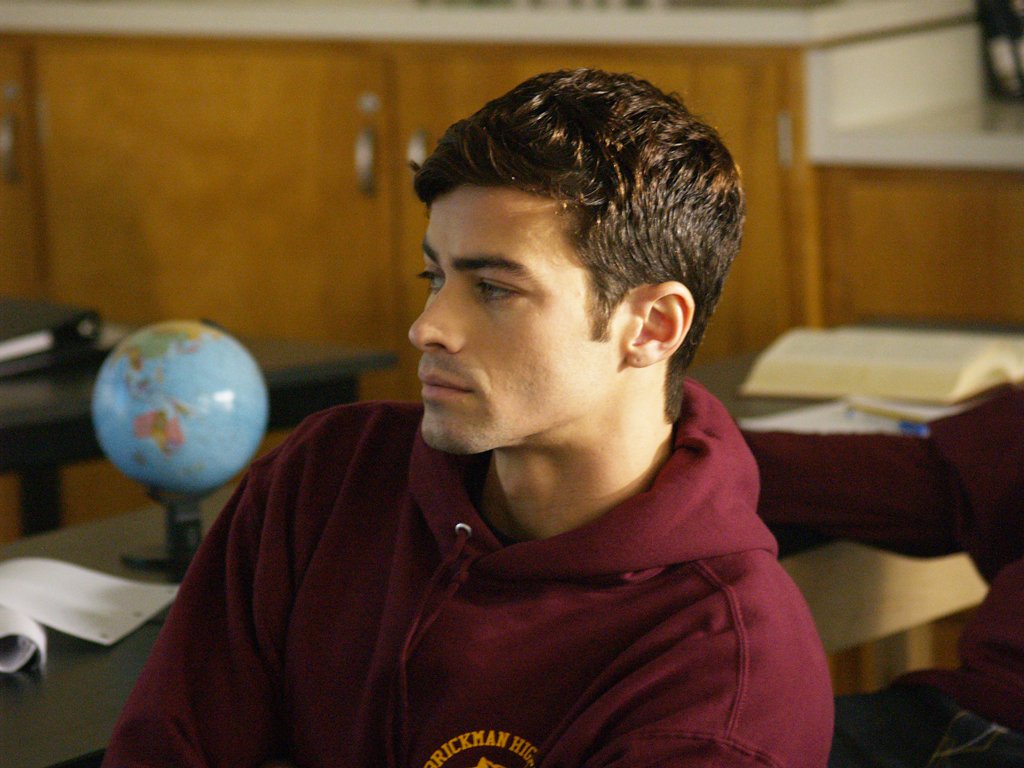 Chain Letter (Blu-Ray) - www.Shopthatapp.com