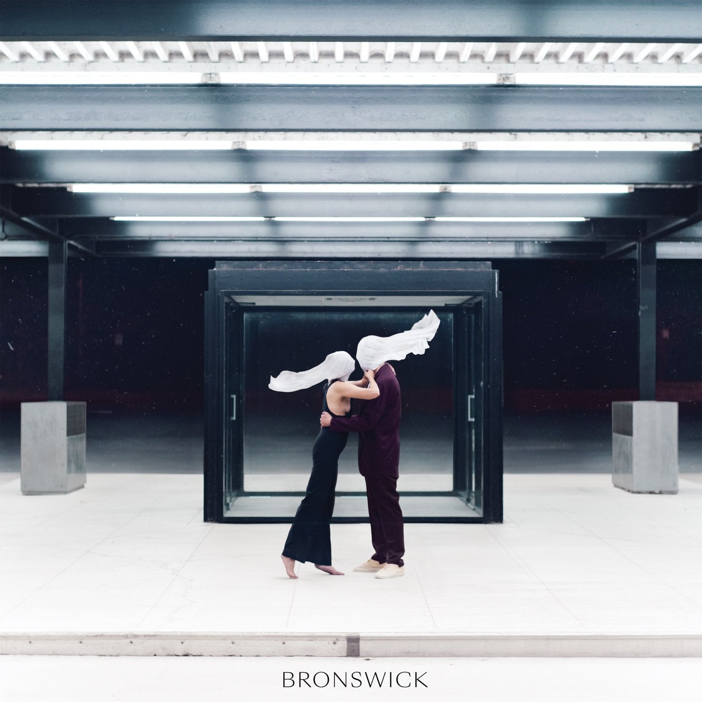 Bronswick / Nuits plurielles - LP Vinyl - www.Shopthatapp.com