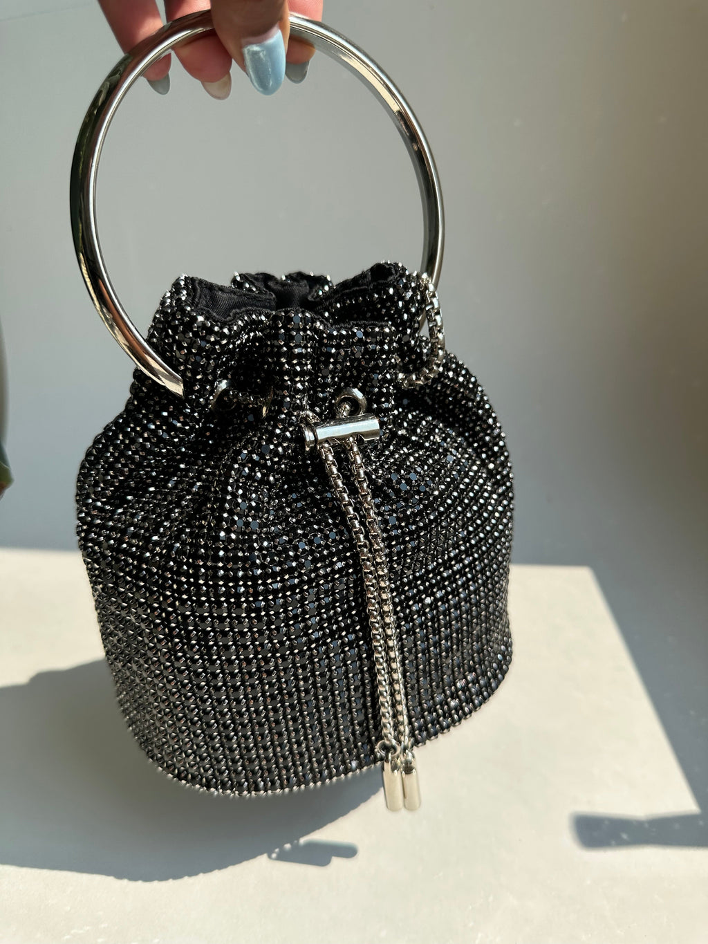 Glitz Glam - Black - www.Shopthatapp.com