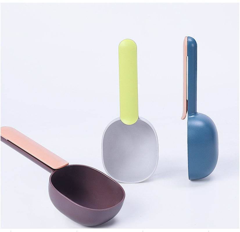 Pet food Scoop and feeding spoon - www.Shopthatapp.com