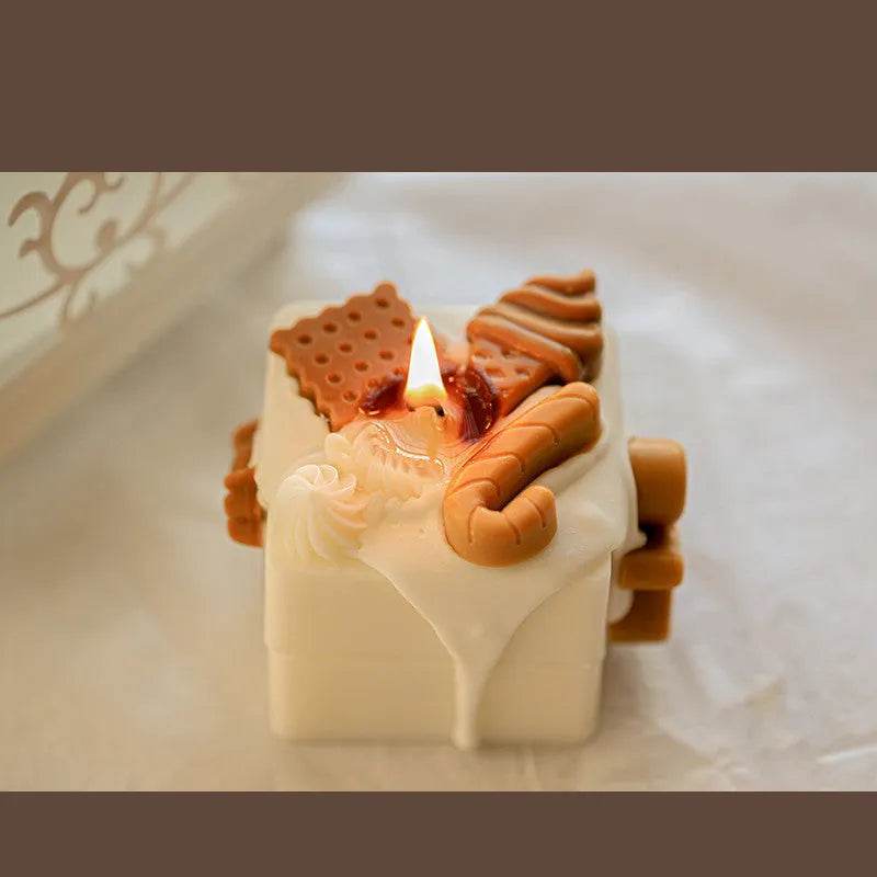 Homemade Gingerbread Man Christmas Scented Candles - www.Shopthatapp.com