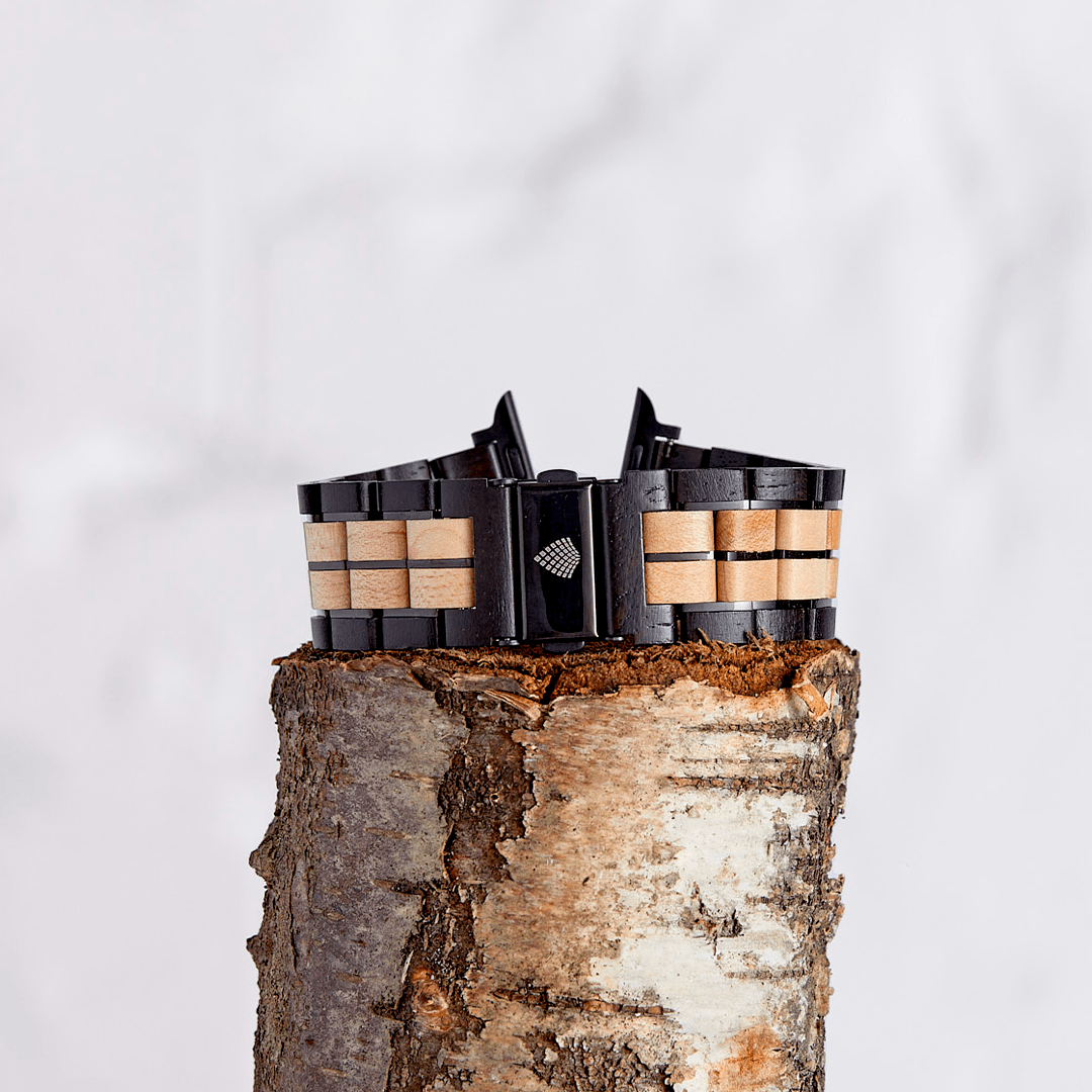 The Aspen: Vegan Apple Watch Strap - www.Shopthatapp.com