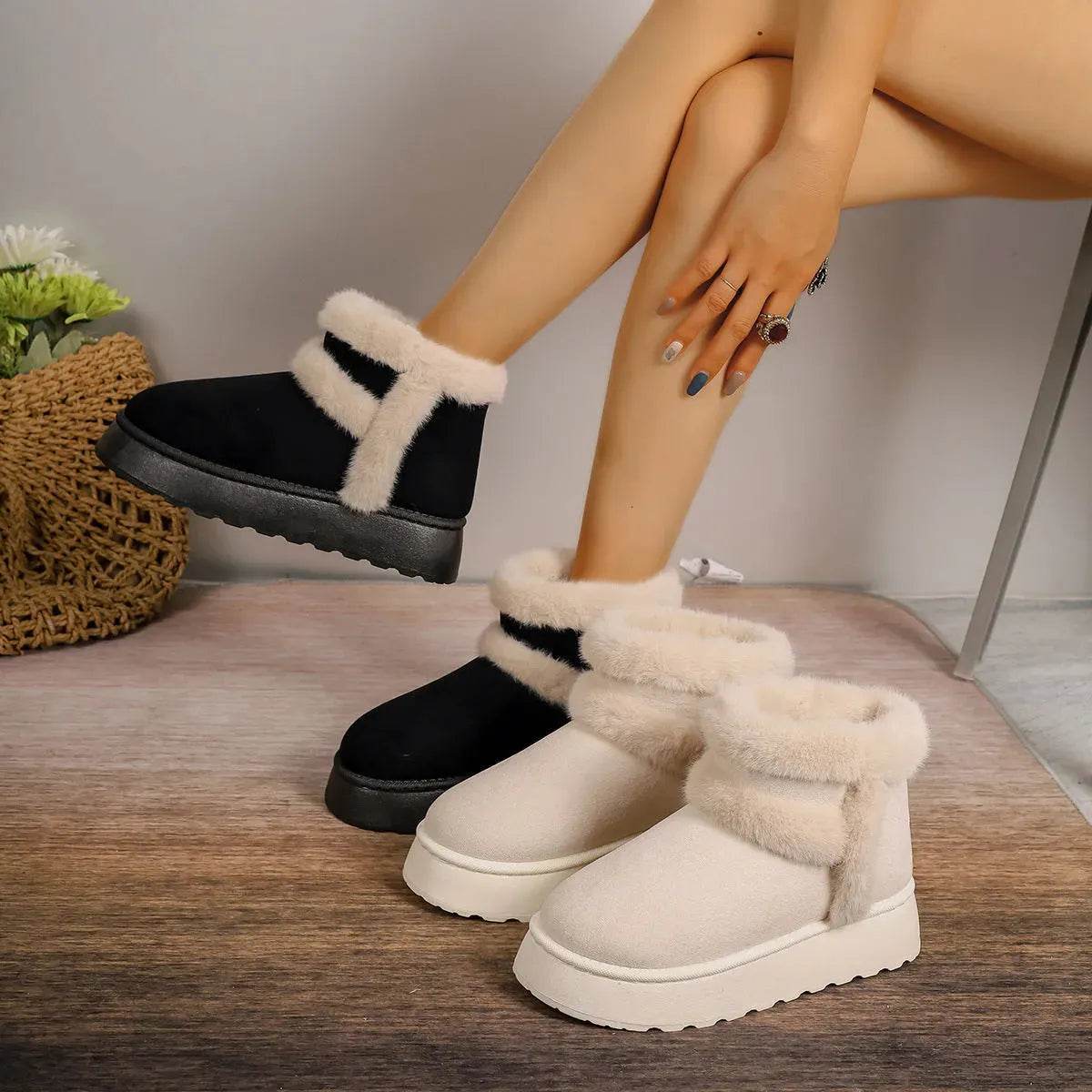 Winter Fleece-lined Snow Boots Warm Furry Women's Thick Bottom Casual Short Boot House Shoes - www.Shopthatapp.com