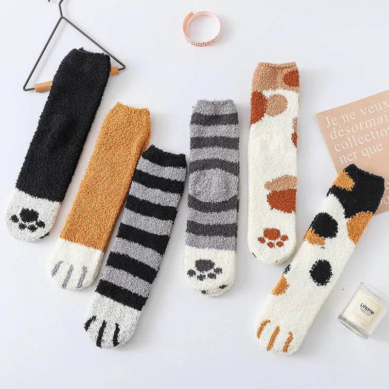 Winter House floor Fleece socks - www.Shopthatapp.com