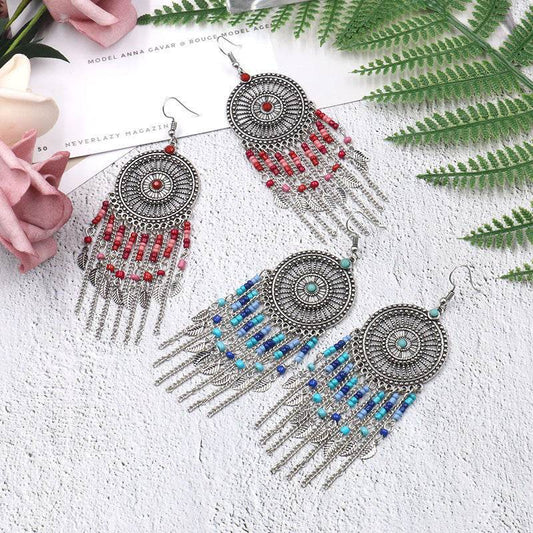 Beaded fringed hollow earrings - www.Shopthatapp.com
