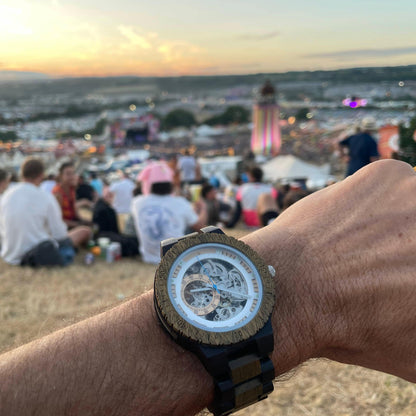 La Hemlock : Montre en bois pour homme