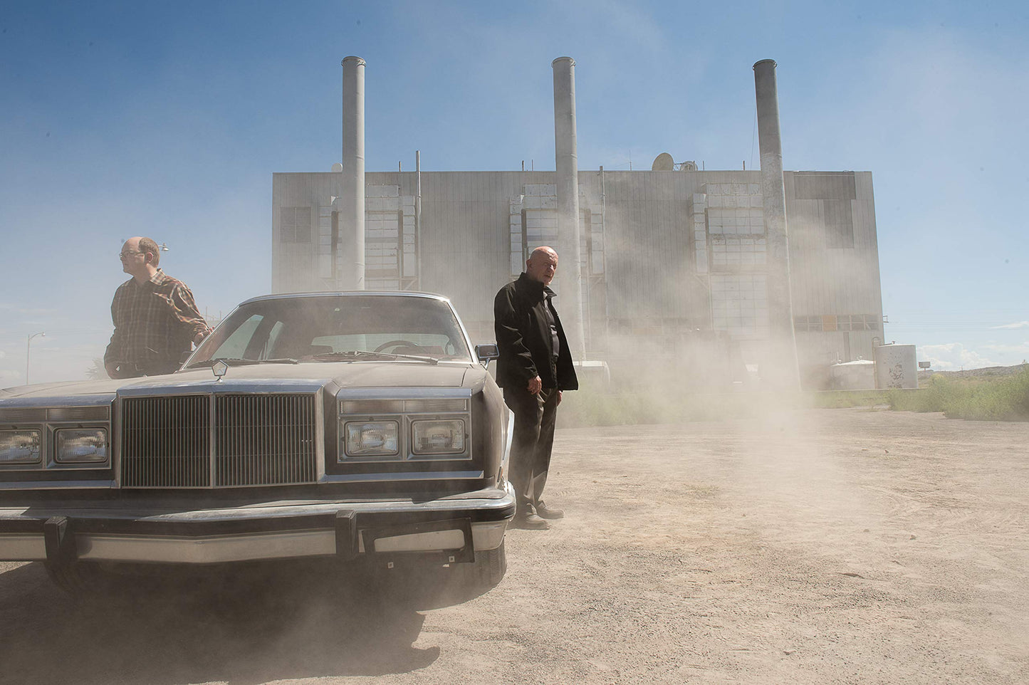 Better Call Saul: Season 2 (Bilingual) - www.Shopthatapp.com