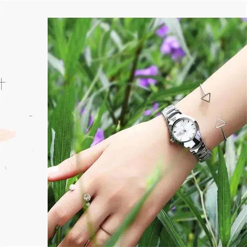 Automatic movement watch - www.Shopthatapp.com