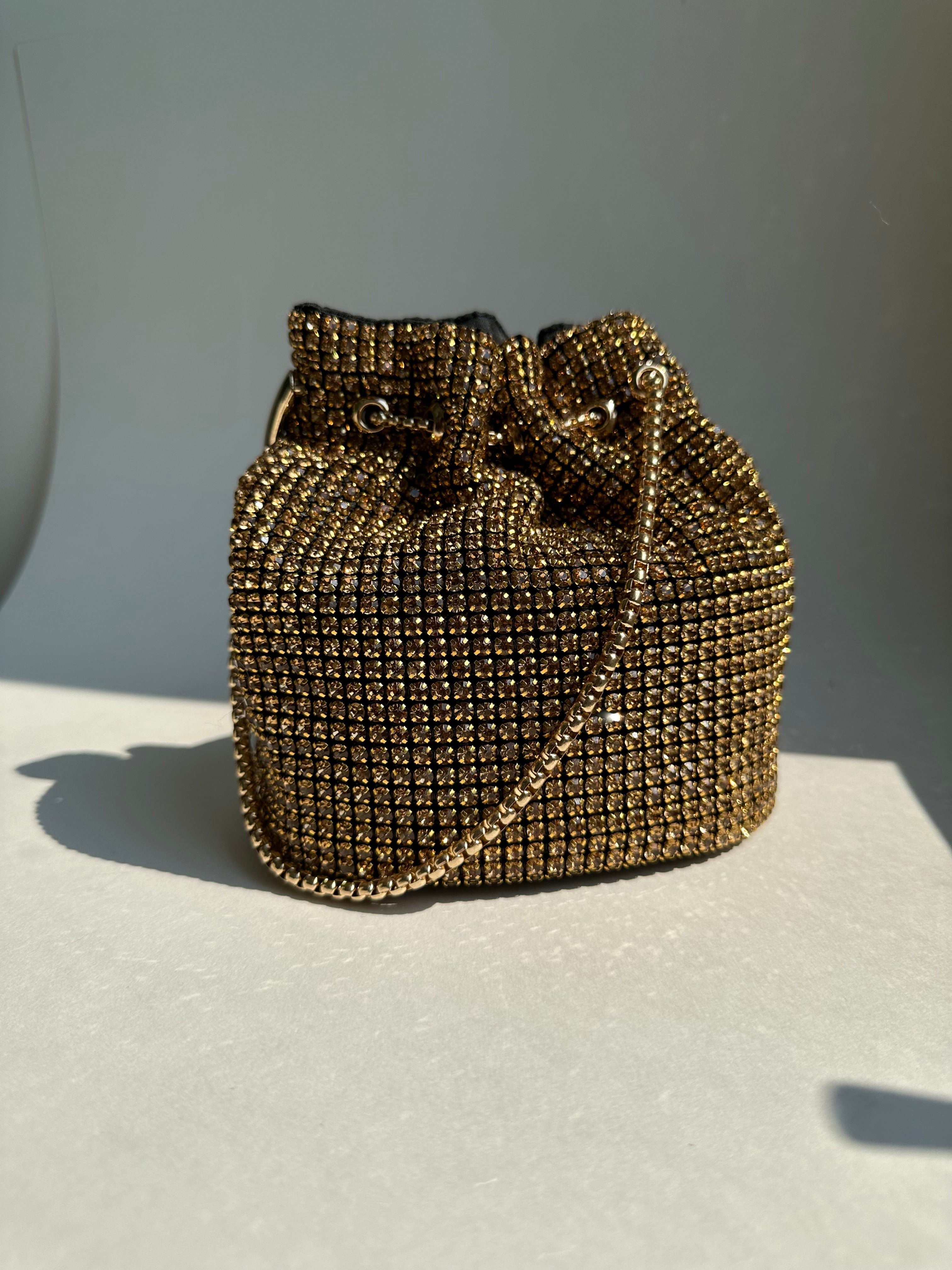 Glitz Glam - Golden - www.Shopthatapp.com