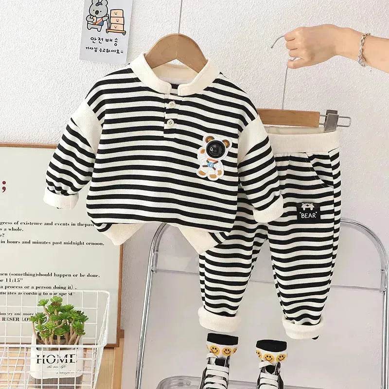Casual Letter Stripes Loose Round Neck Boys' Long Sleeve Sweater Suit Two piece for boys - www.Shopthatapp.com