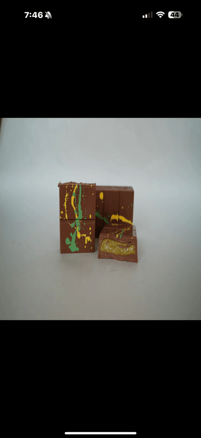 Sweet Fix Dubai Pistachio and Kataifi Milk Chocolate 140G - Canadian Edition - www.Shopthatapp.com