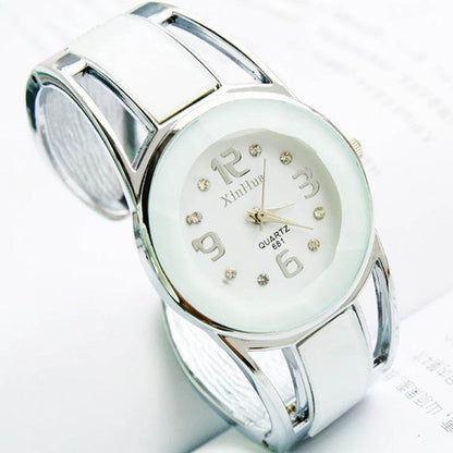 Ladies bracelet watch - www.Shopthatapp.com