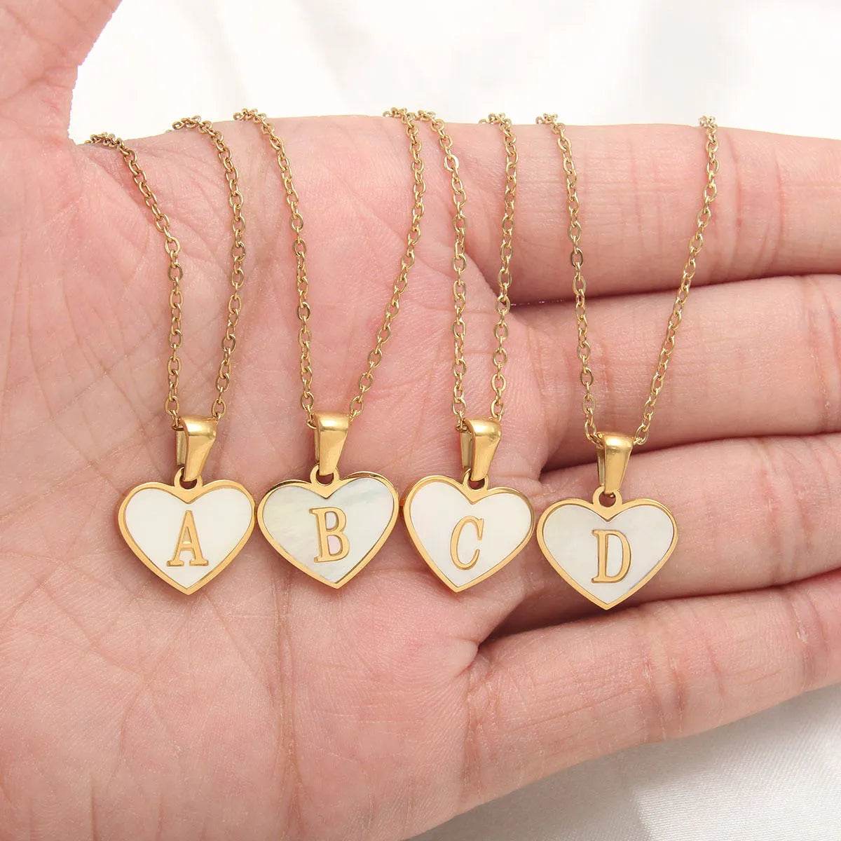 26 Letter Heart-shaped Necklace White Shell Love Clavicle Chain Fashion Personalized Necklace For Women Jewelry Valentine's Day - www.Shopthatapp.com