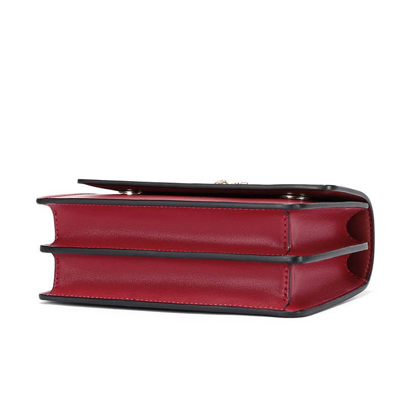 Cowhide chain deer head leather shoulder crossbody bag for women - www.Shopthatapp.com