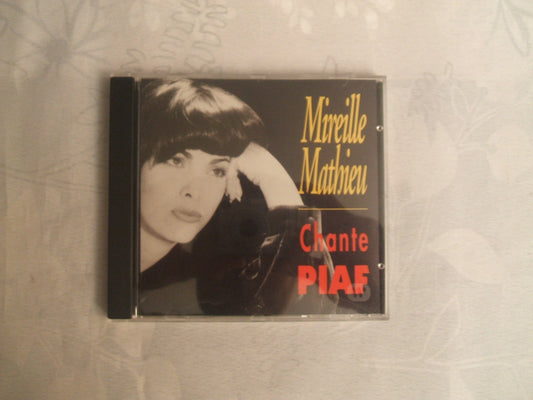 Chante Piaf - www.Shopthatapp.com