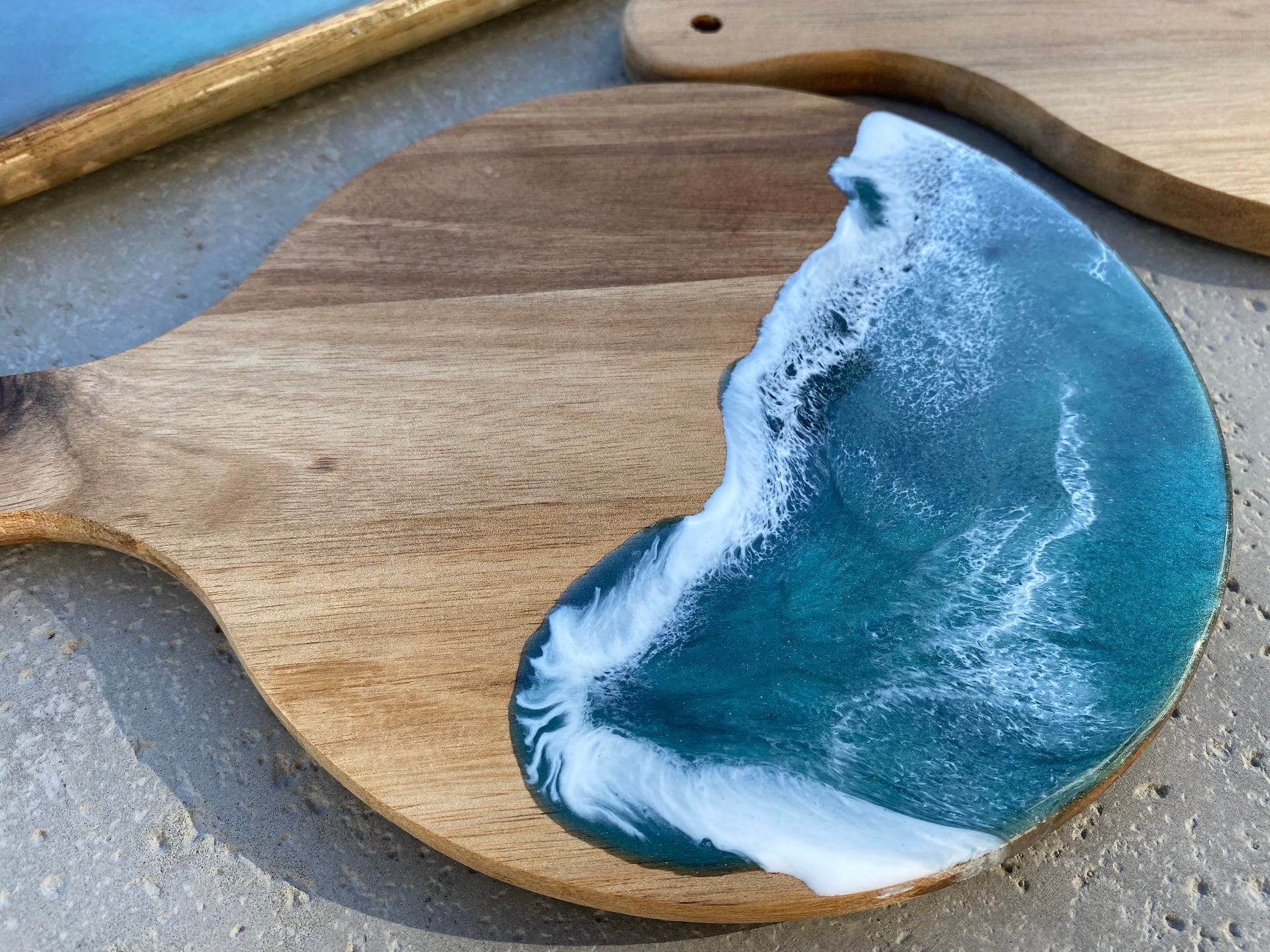 Acadia Charcuterie Board Gift set - www.Shopthatapp.com