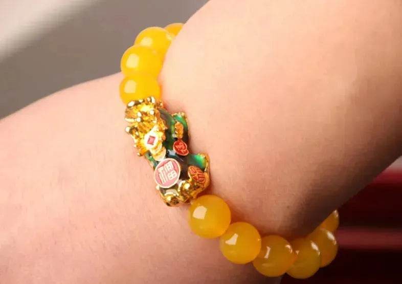 3D Gold Plated PiXiu Crystal Beaded Bracelet - www.Shopthatapp.com