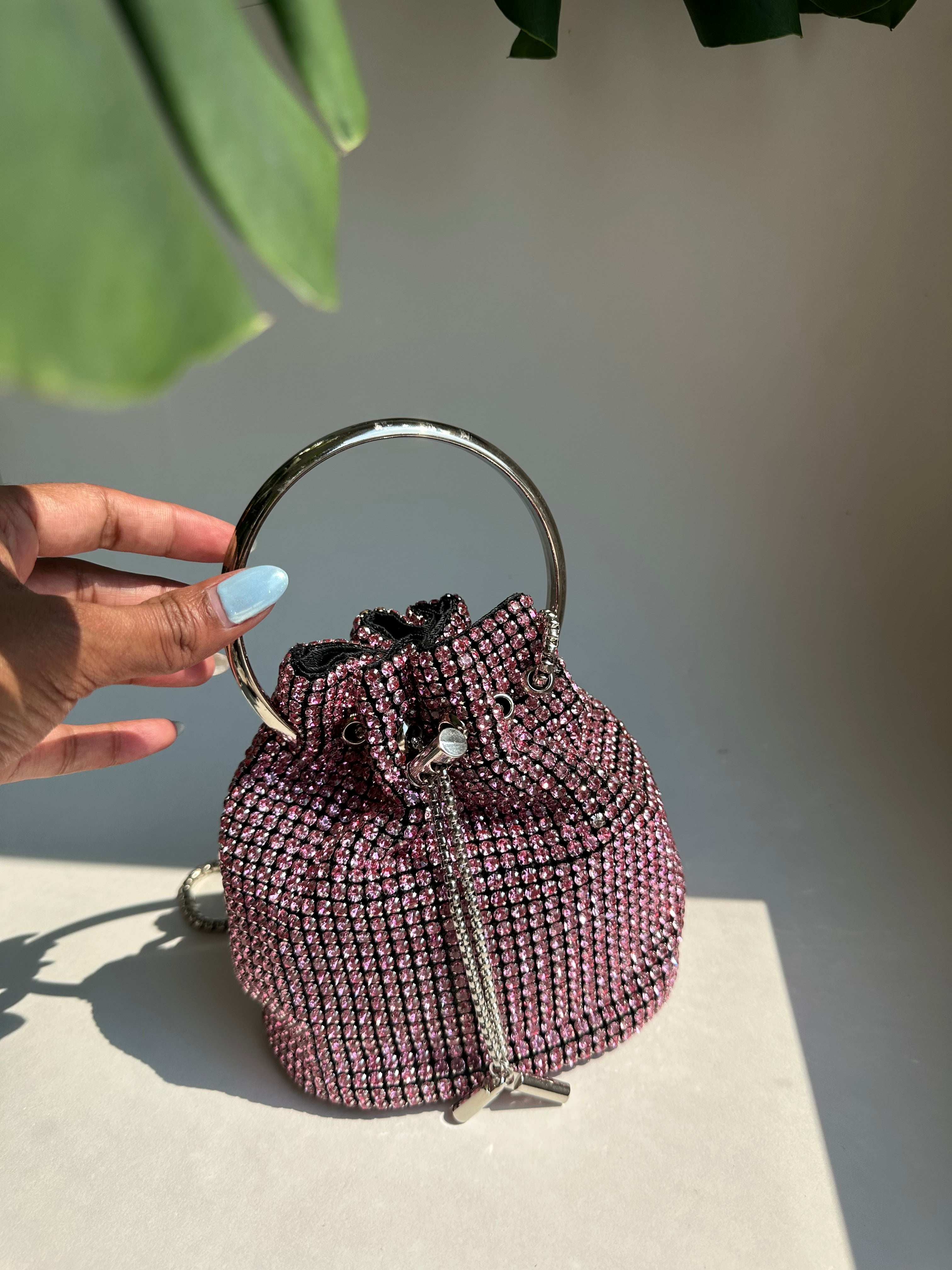 Glitz Glam - Pink - www.Shopthatapp.com