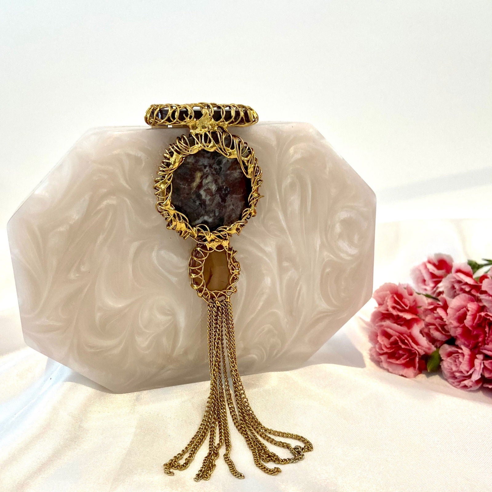 AMBER-Handbags, purses, etc.-www.Shopthatapp.com-Clutch-It Handbags