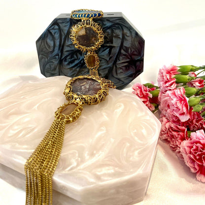 AMBER-Handbags, purses, etc.-www.Shopthatapp.com-Clutch-It Handbags