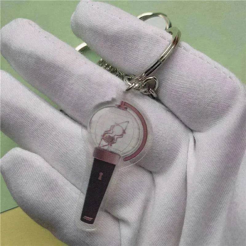 Acrylic keychain - www.Shopthatapp.com