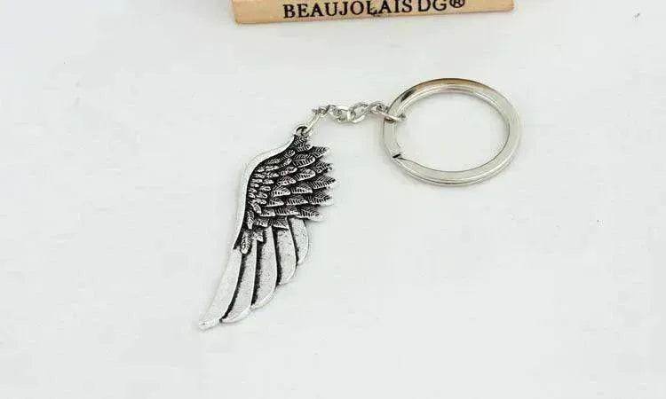 Angel wings keychain - www.Shopthatapp.com
