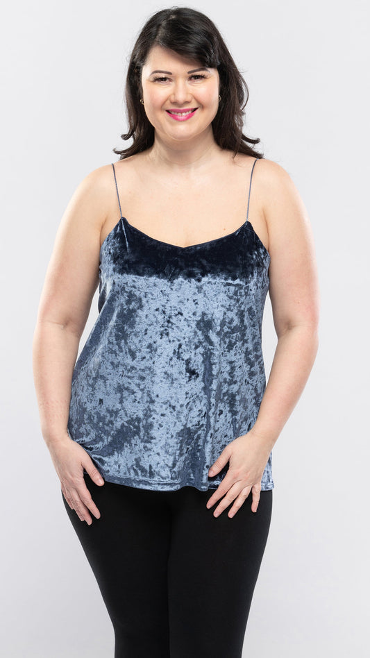 Haut camisole en velours Crush pour femme - 3 couleurs - 3 tailles - 24 pièces ou 12 pièces