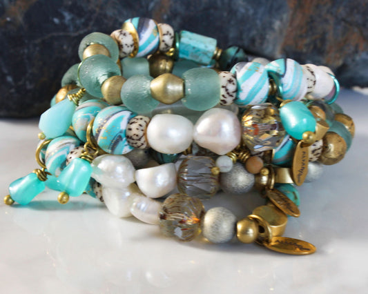 BOHO STRETCH BRACELET WITH RECYCLED GLASS BEADS - AQUA - www.Shopthatapp.com