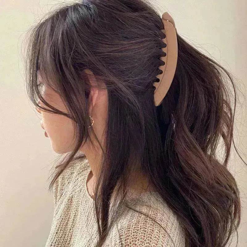 Banana Hair Clip Claws - www.Shopthatapp.com