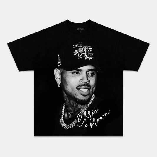 Chris Brown: Music Icon Tee V10 - www.Shopthatapp.com