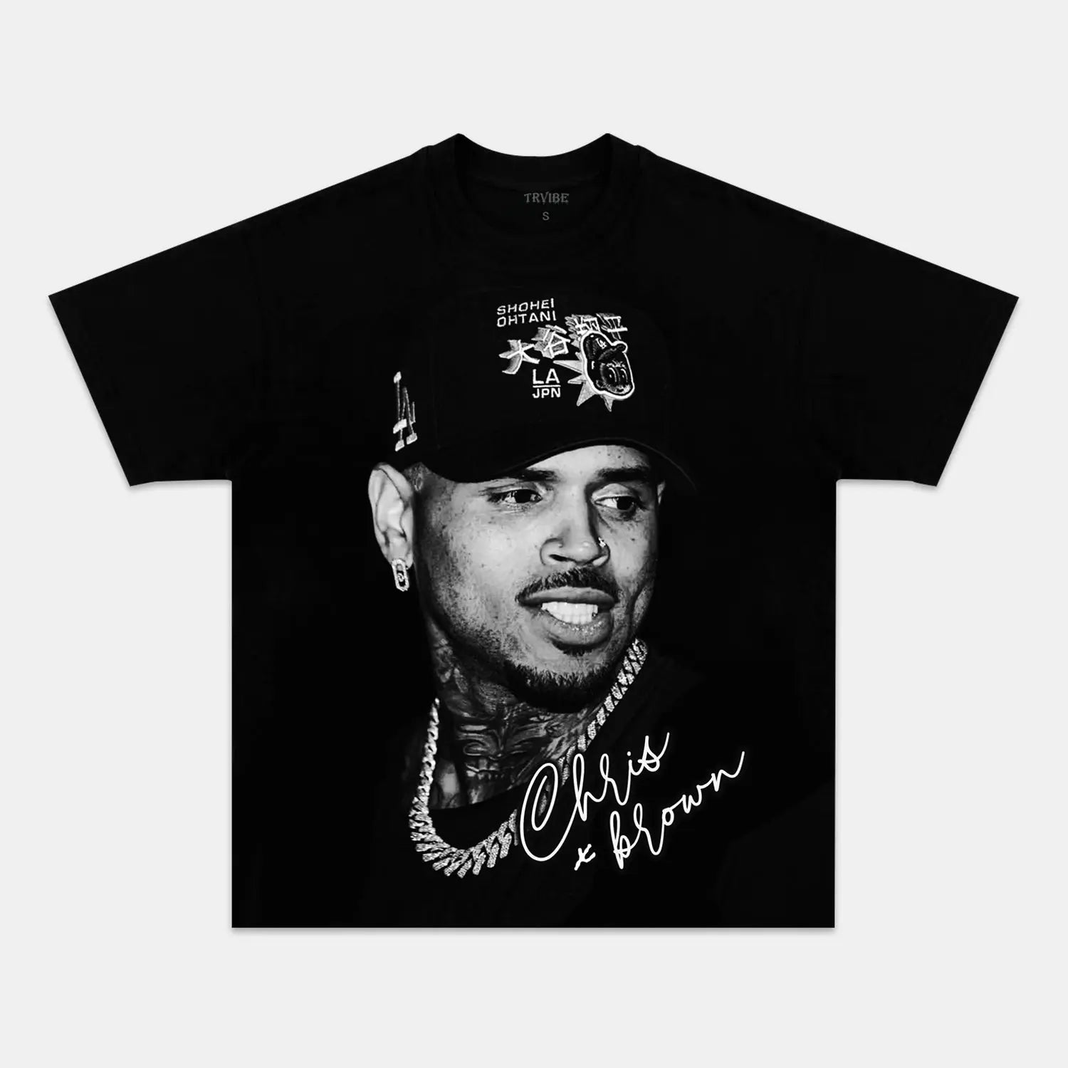 Chris Brown: Music Icon Tee V10 - www.Shopthatapp.com