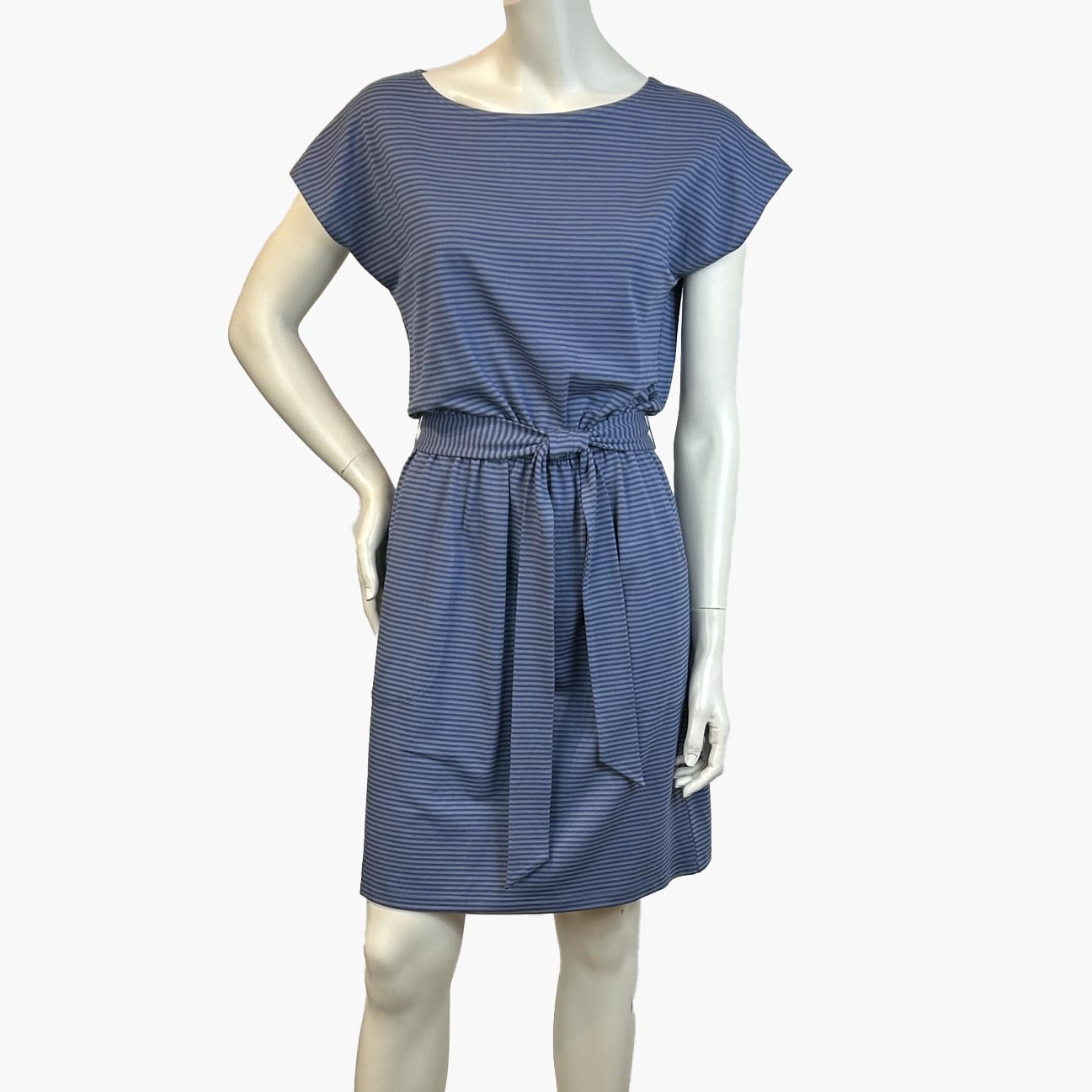 OCOBA Belted Dress w/pockets