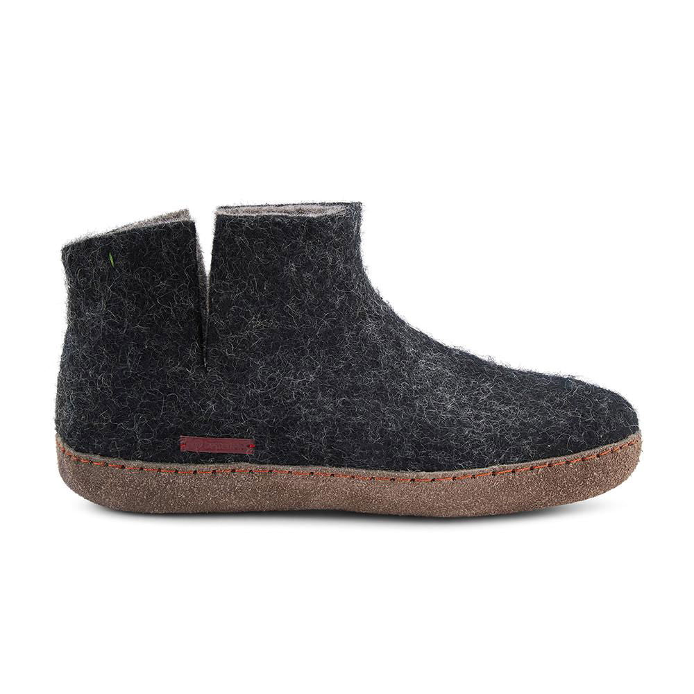 Classic Boot - Black with Leather-Shoes-www.Shopthatapp.com-Betterfelt Canada