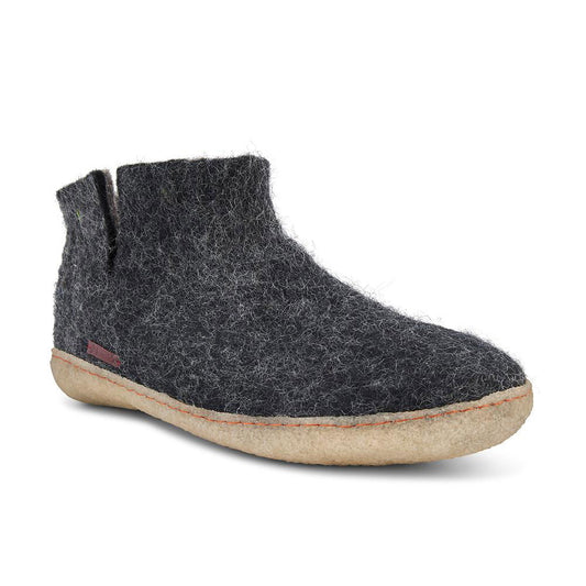 Classic Boot - Black with Rubber-Shoes-www.Shopthatapp.com-Size:49.0-Betterfelt Canada