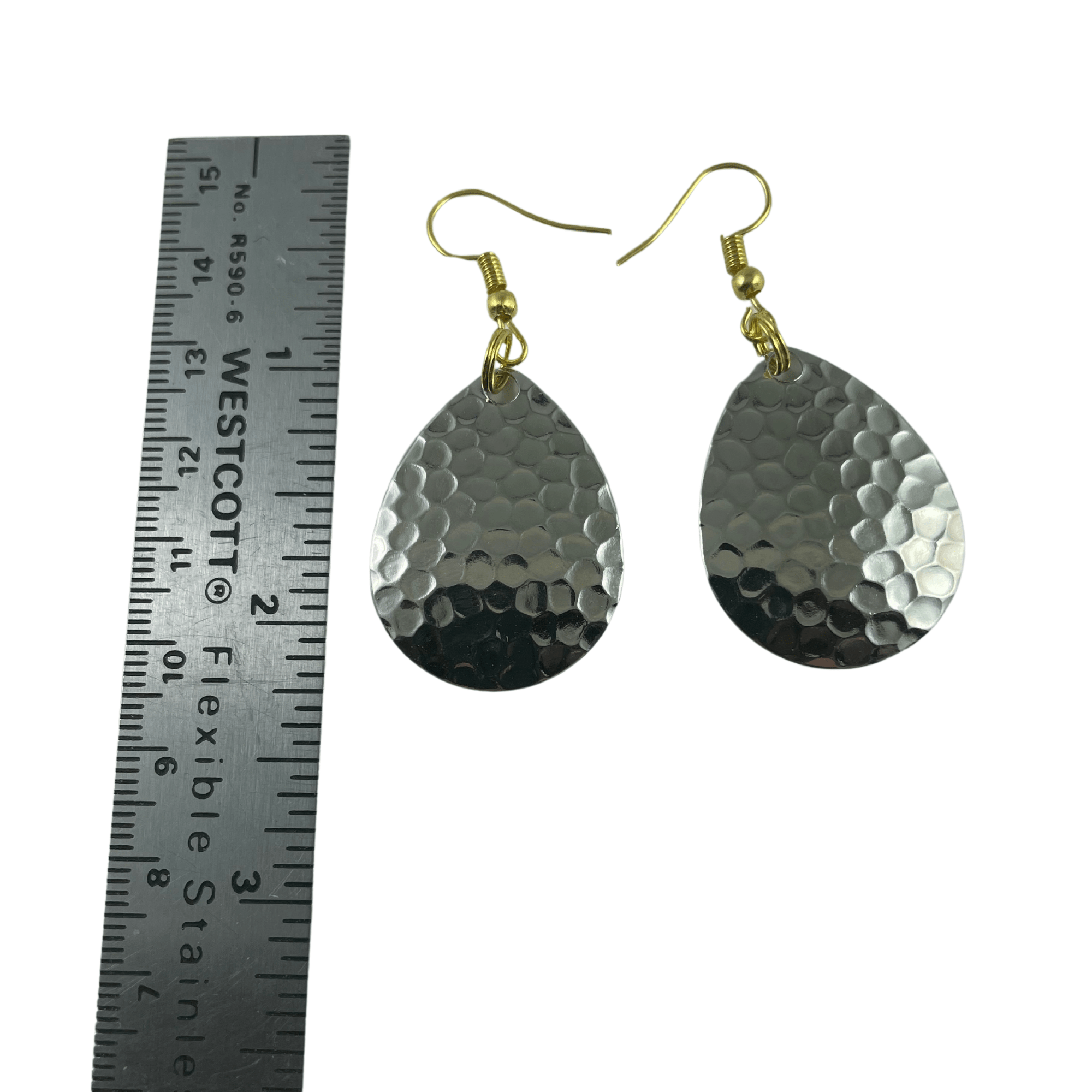 Colorado Hammered Nickel Spinner Blade Earrings - www.Shopthatapp.com
