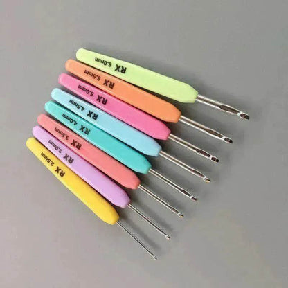 Crochet Tools Soft Plastic Handle Alumina Crochet - www.Shopthatapp.com